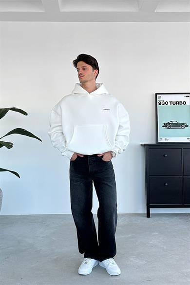 Beyaz Art Director Oversize Sweatshirt