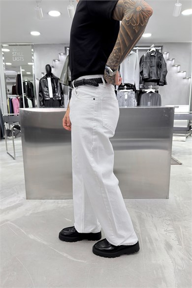 Beyaz Basic Baggy Pantolon