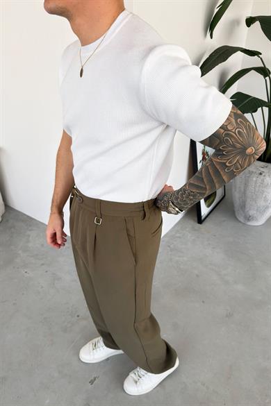 Beyaz Basic Bisiklet Yaka Triko Relaxed Tişört