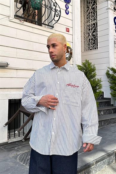 Beyaz Basic Nakış Detay DAD Oversize Gömlek