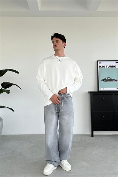 Beyaz Basic Uzun Kollu Oversize Tişört