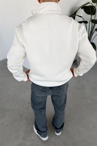 Beyaz Baskılı Yarım Fermuar Oversze Sweatshirt