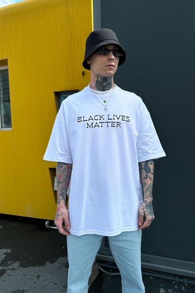Beyaz Beyaz Lives Matter Oversize Tişört