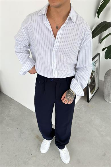 Beyaz Çizgili Oversize Keten Gömlek