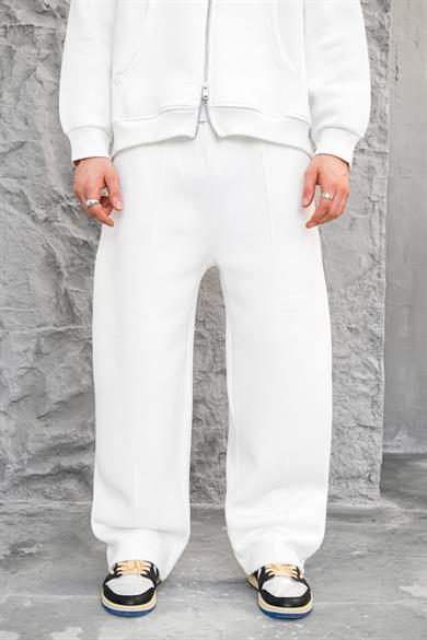 Beyaz Cozy Basic Pileli Baggy Eşofman