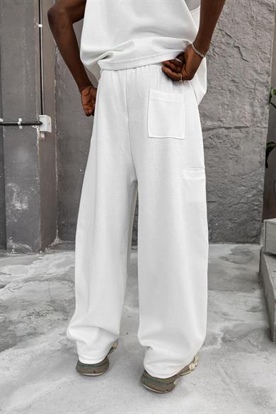 Beyaz Cozy Premium Pileli Baggy Eşofman