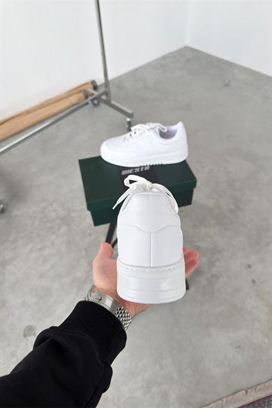 Beyaz Dikişli Basic Spor Ayakkabı