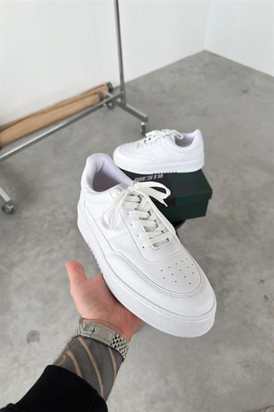 Beyaz Dikişli Basic Spor Ayakkabı