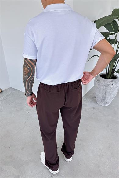Beyaz Dokulu Kumaş Relaxed Polo Yaka Tişört
