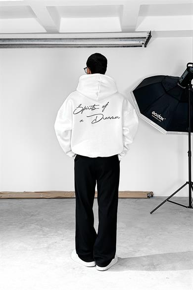 Beyaz Dreamer Spirits Oversize Sweatshirt