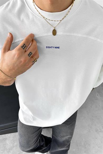 Beyaz Eighty Nine Dikiş Detay Oversize Tişört