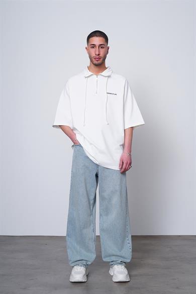 Beyaz Fermuarlı EE Oversize Polo Yaka Tişört