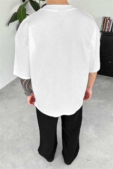 Beyaz Fleur Baskılı Oversize Tişört