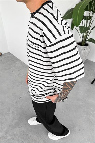 Beyaz Forget Çizgili Oversize Tişört