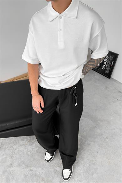 Beyaz Forget Nakış Detay Oversize Polo Yaka Tişört