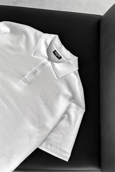 Beyaz Forget Nakış Detay Oversize Polo Yaka Tişört