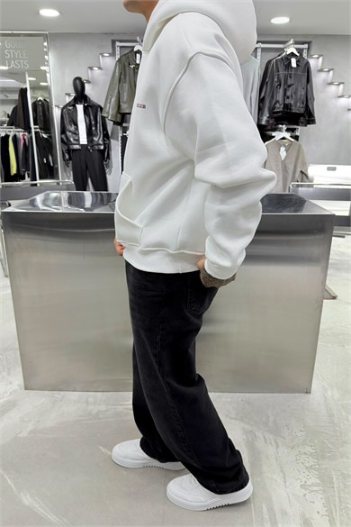 Beyaz Legacy Club Baskılı Oversize Sweatshirt