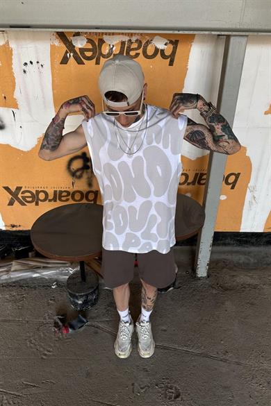 Beyaz Lond Oversize Atlet