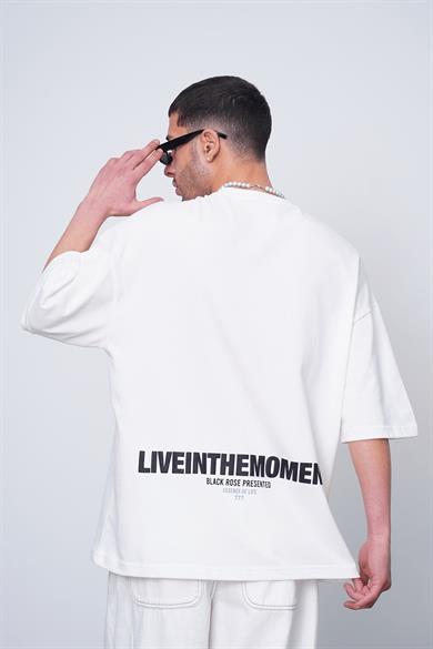 Beyaz Moment EE Oversize Tişört