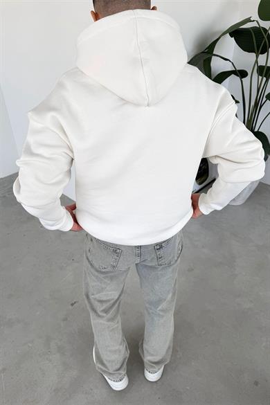 Beyaz Nakış Detay Oversize Sweatshirt