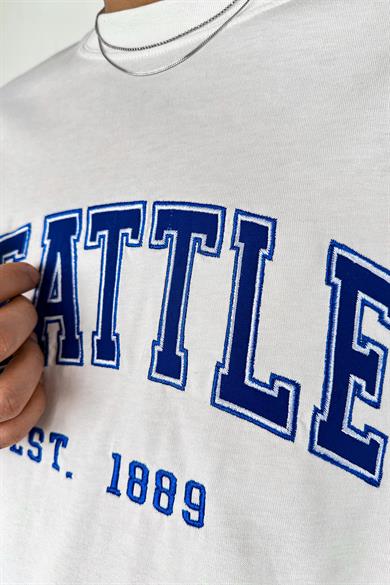 Beyaz Seattle Nakış Detay Oversize Tişört