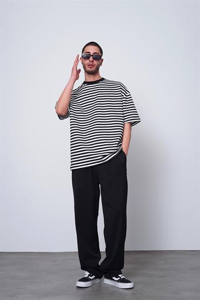 Beyaz Siyah Şeritli 17 PM Oversize Tişört