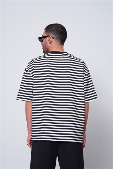 Beyaz Siyah Şeritli 17 PM Oversize Tişört