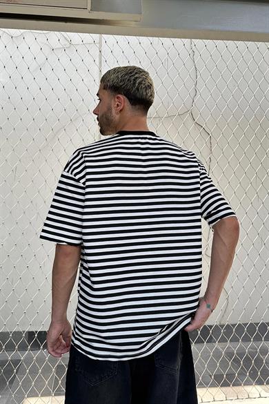 Beyaz Siyah Şeritli 17 PM Oversize Tişört