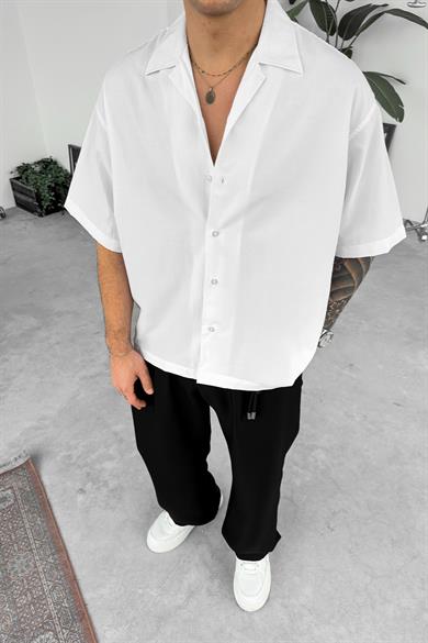 Beyaz Taking Care Sırt Baskı Detay Oversize Gömlek