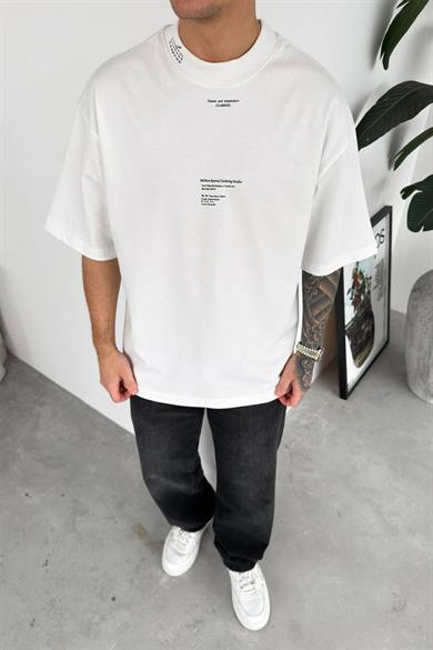 Beyaz Yaka Baskı Detay Premium Oversize Tişört