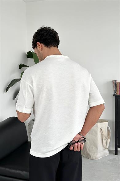 Ekru Dokulu Me Nakış Relaxed Tişört