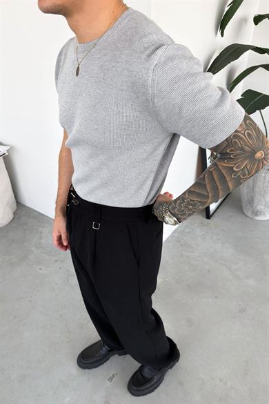 Gri Basic Bisiklet Yaka Triko Relaxed Tişört