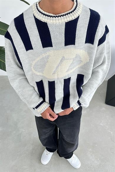 Gri Forma Desenli Triko Oversize Kazak