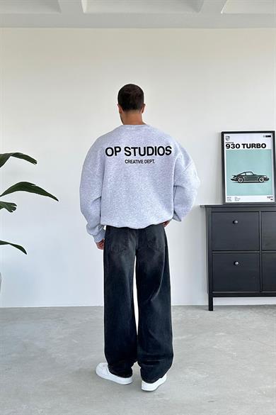 Gri Melanj Studios Creative Oversize Sweat