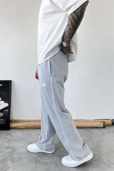 Gri PM Nakışlı Baggy Eşofman