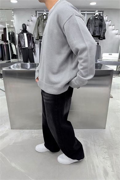 Gri South Baskılı Oversize Kazak