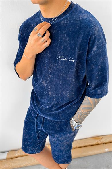 İndigo İnce Fitilli Batik Nakış Detay Oversize Tişört
