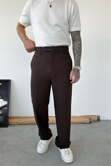 Kahverengi Dokulu Basic Kumaş Pantolon