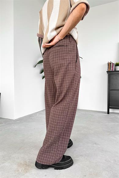 Kahverengi Old Money Pileli Ekose Baggy Pantolon