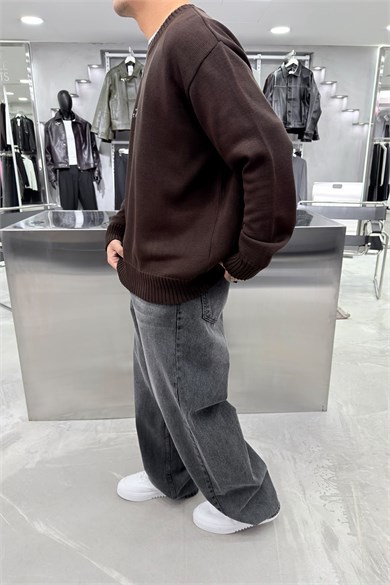 Kahverengi South Baskılı Oversize Kazak