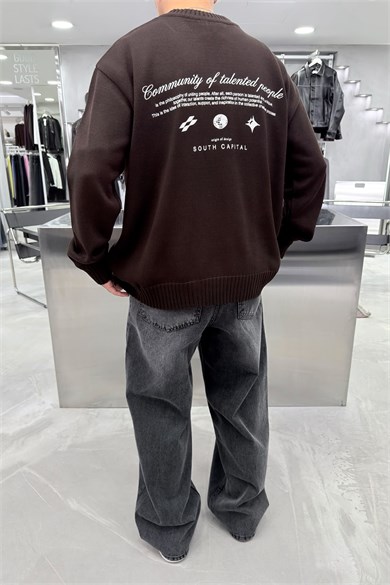 Kahverengi South Baskılı Oversize Kazak