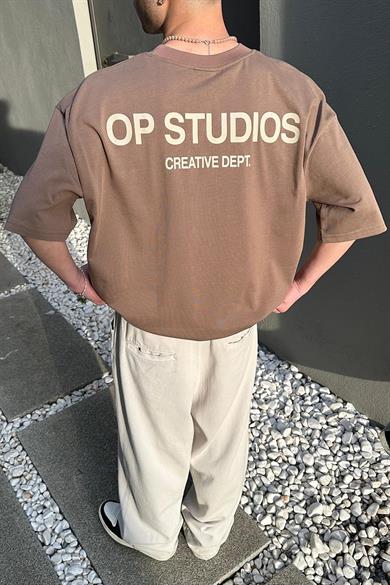 Kahverengi Studios Creative OUTPLENTY PREMİUM Oversize Tişört