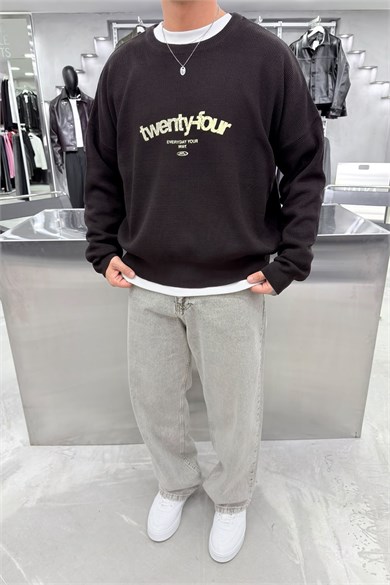 Kahverengi Twenty Four Baskılı Boxy Fit Kazak