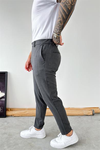 Koyu Gri Basic Regular Fit Kumaş Pantolon