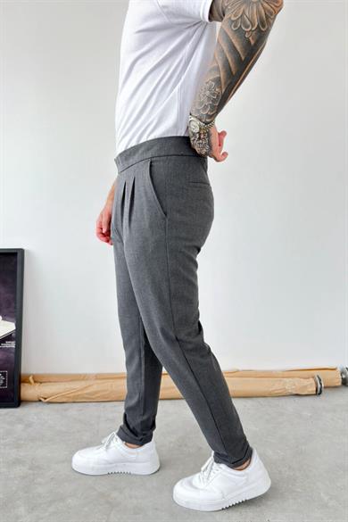 Koyu Gri Kemer Detaylı Regular Fit Kumaş Pantolon