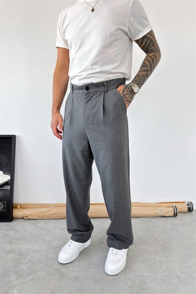 Koyu Gri Pileli Baggy Fit Kumaş Pantolon
