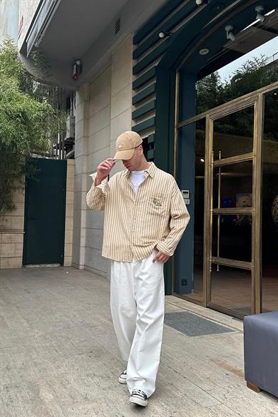Krem Çizgili Ön Cep Flower Nakış Detay GO Oversize Gömlek