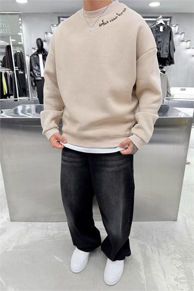 Krem Nakış Detaylı Yıkamalı Sweatshirt
