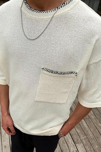 Krem Yaka Detaylı Önü Cepli GO Triko Oversize Tişört