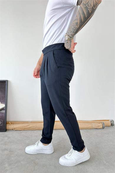 Lacivert Kemer Detaylı Regular Fit Kumaş Pantolon